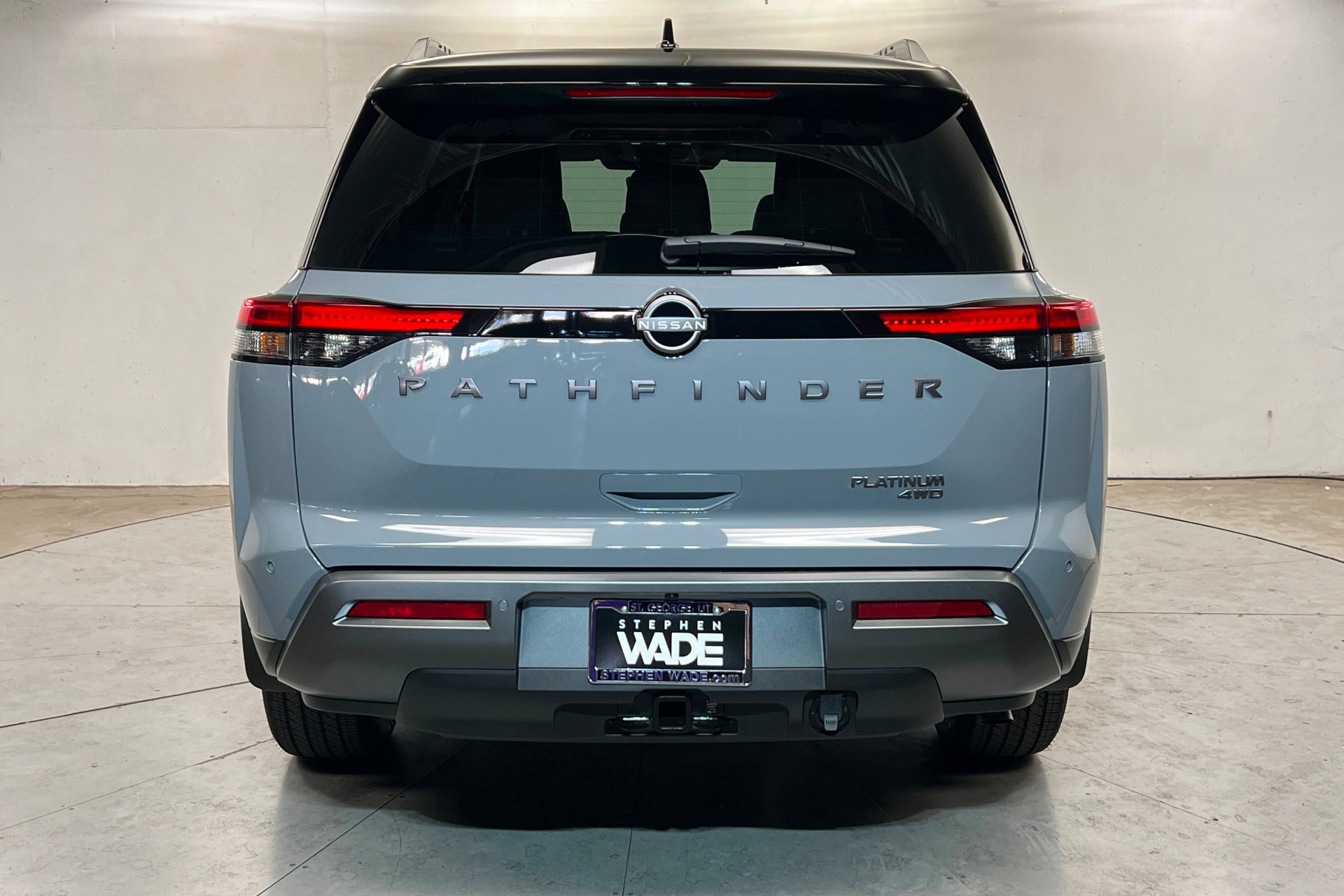 New 2026 Nissan Pathfinder Platinum image 4