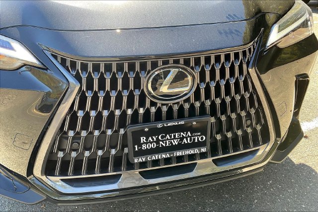 Used 2025 Lexus NX 350 AWD w/ Accessory Package (2T) image 33