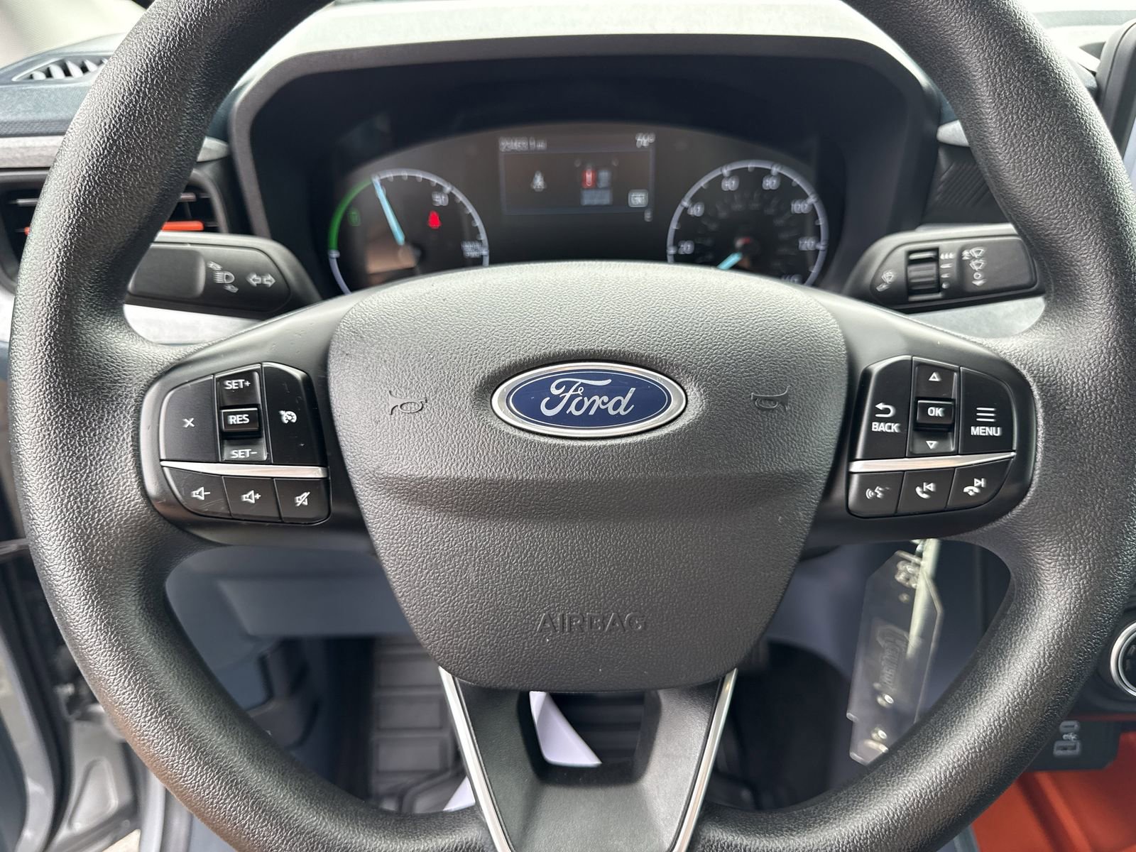 Certified 2024 Ford Maverick XLT image 28