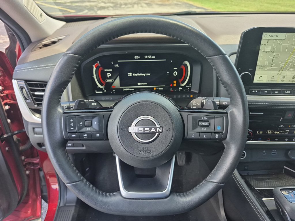 Used 2023 Nissan Rogue Platinum AWD/4WD image 13