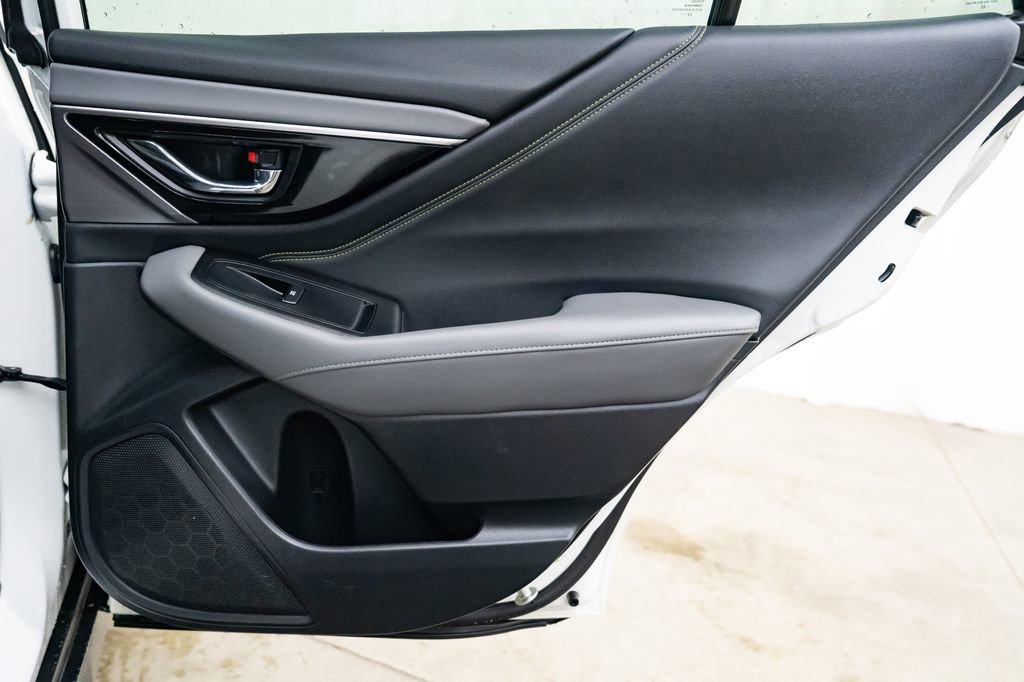 Used 2023 Subaru Outback Onyx Edition image 28