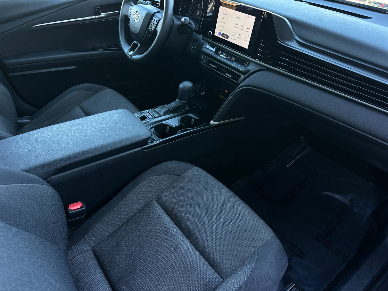 Used 2025 Toyota Camry LE FWD image 14