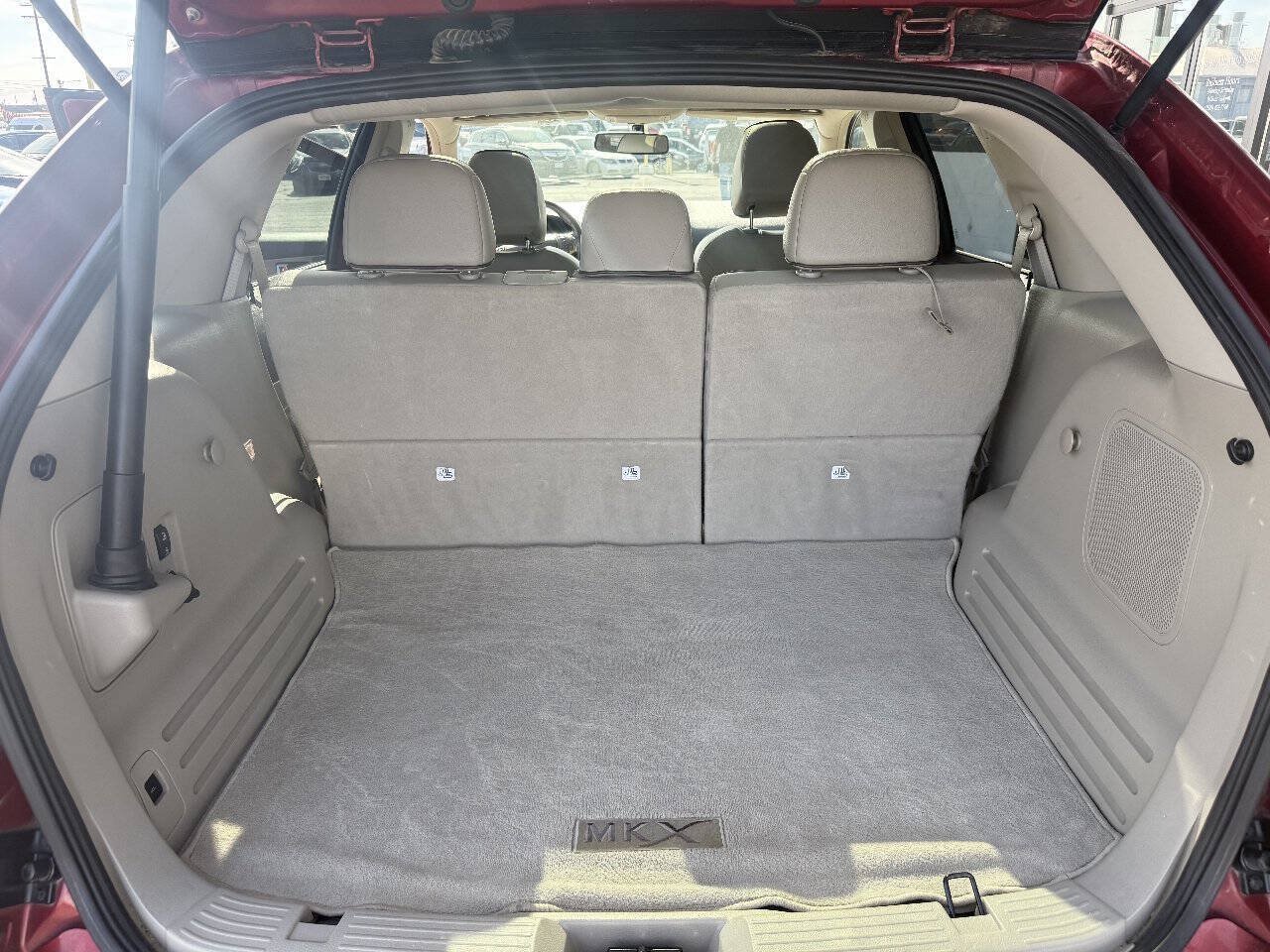Used 2013 Lincoln MKX AWD image 13