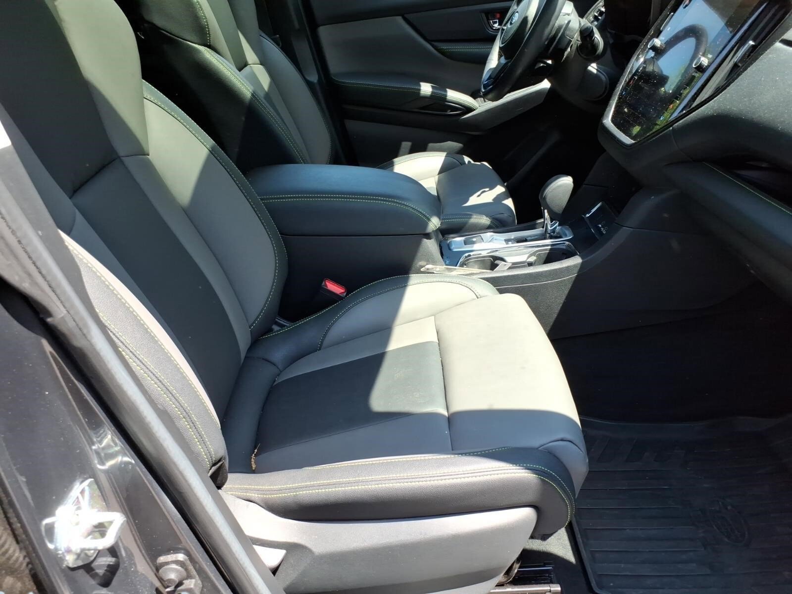 Used 2023 Subaru Ascent Onyx Edition AWD/4WD image 7