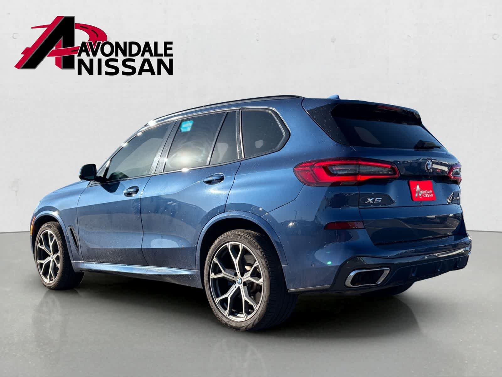 Used 2019 BMW X5 xDrive50i w/ M Sport Package AWD/4WD image 2
