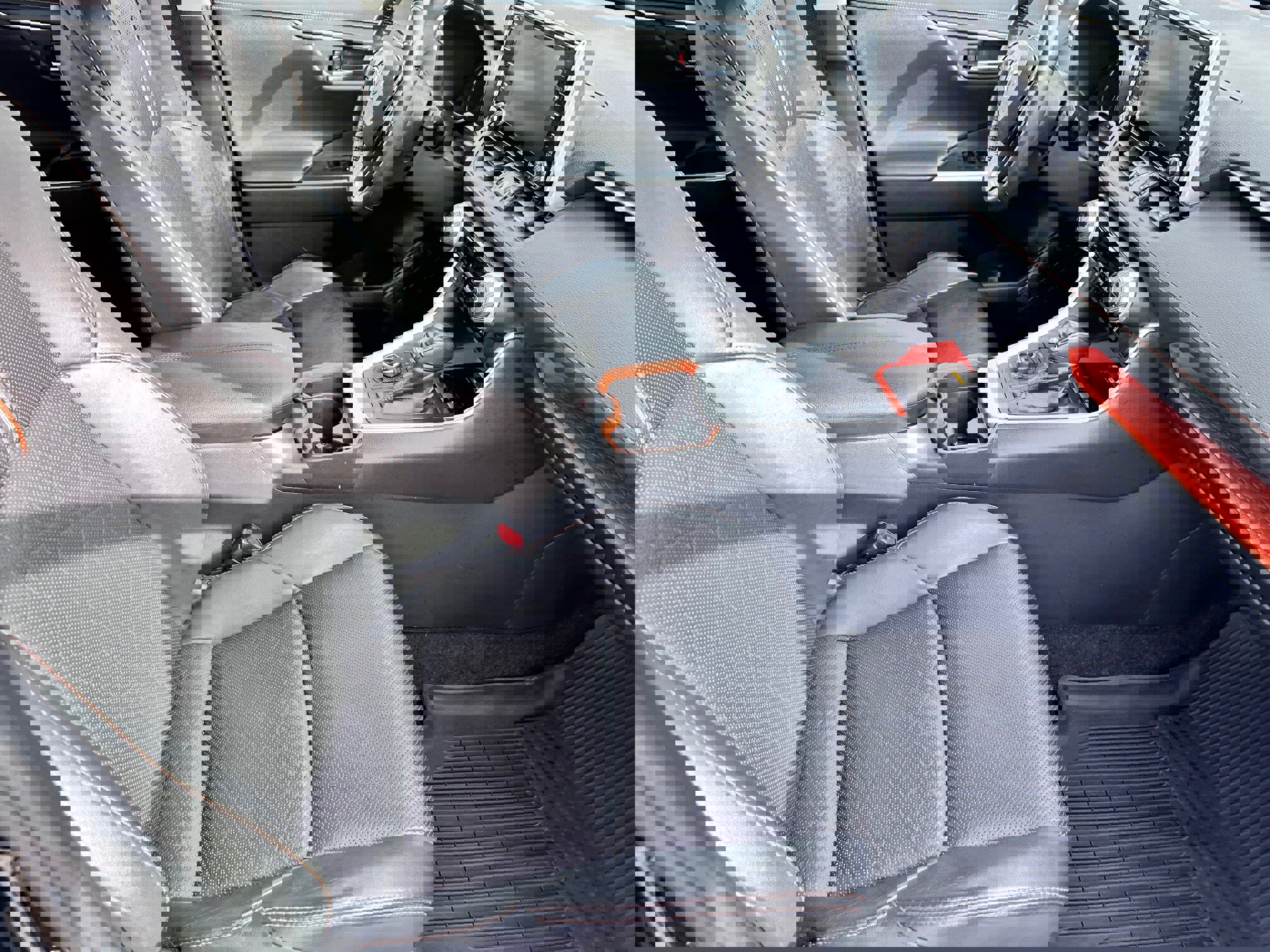 Used 2019 Toyota RAV4 Adventure image 10