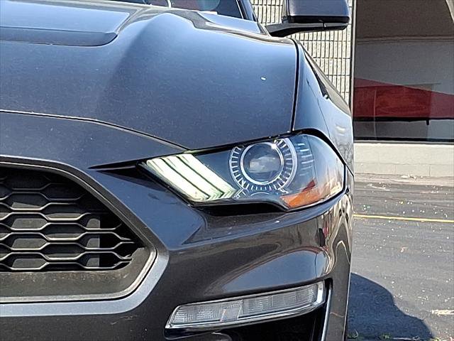 Used 2019 Ford Mustang Convertible image 19