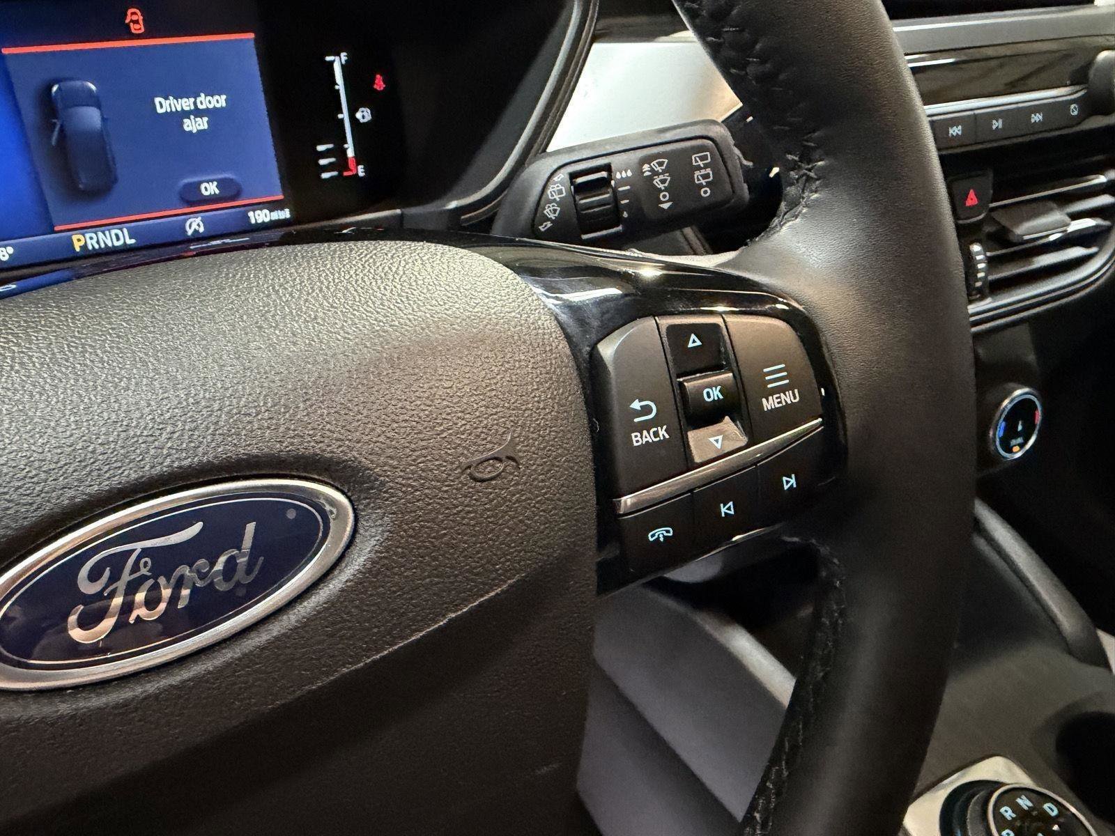 Used 2024 Ford Escape Active image 15