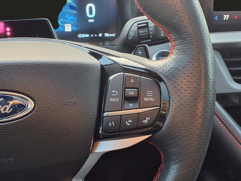 Used 2025 Ford Explorer ST image 17
