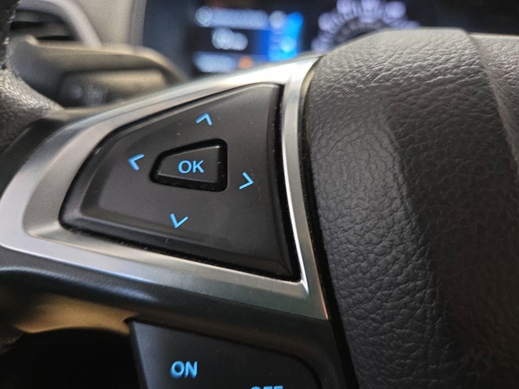 Used 2024 Ford Edge SEL AWD/4WD image 18