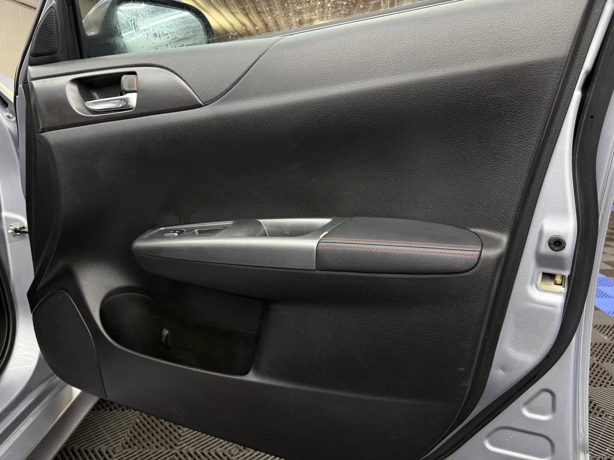 Used 2014 Subaru Impreza WRX Hatchback image 5