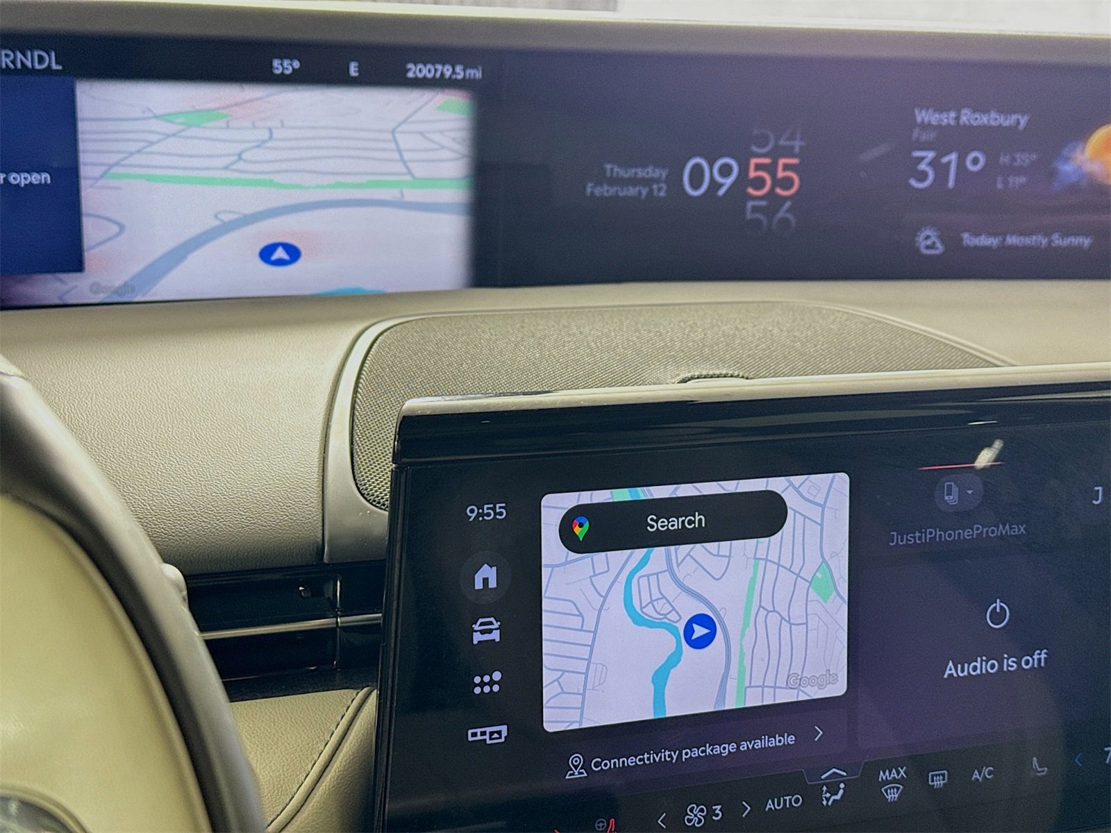 Used 2024 Lincoln Nautilus Premier w/ Equipment Group 102A image 11