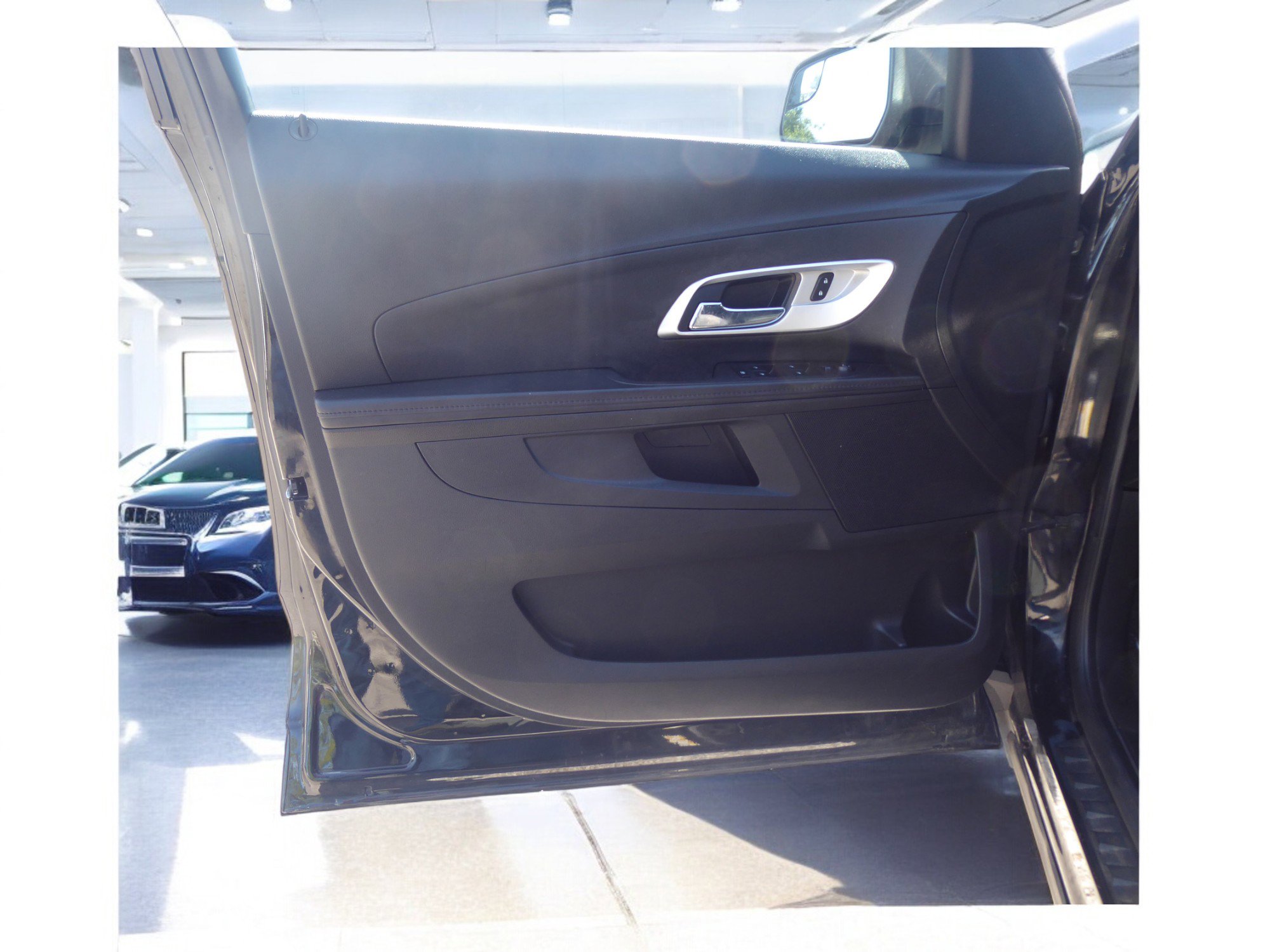 Used 2014 Chevrolet Equinox LS image 24