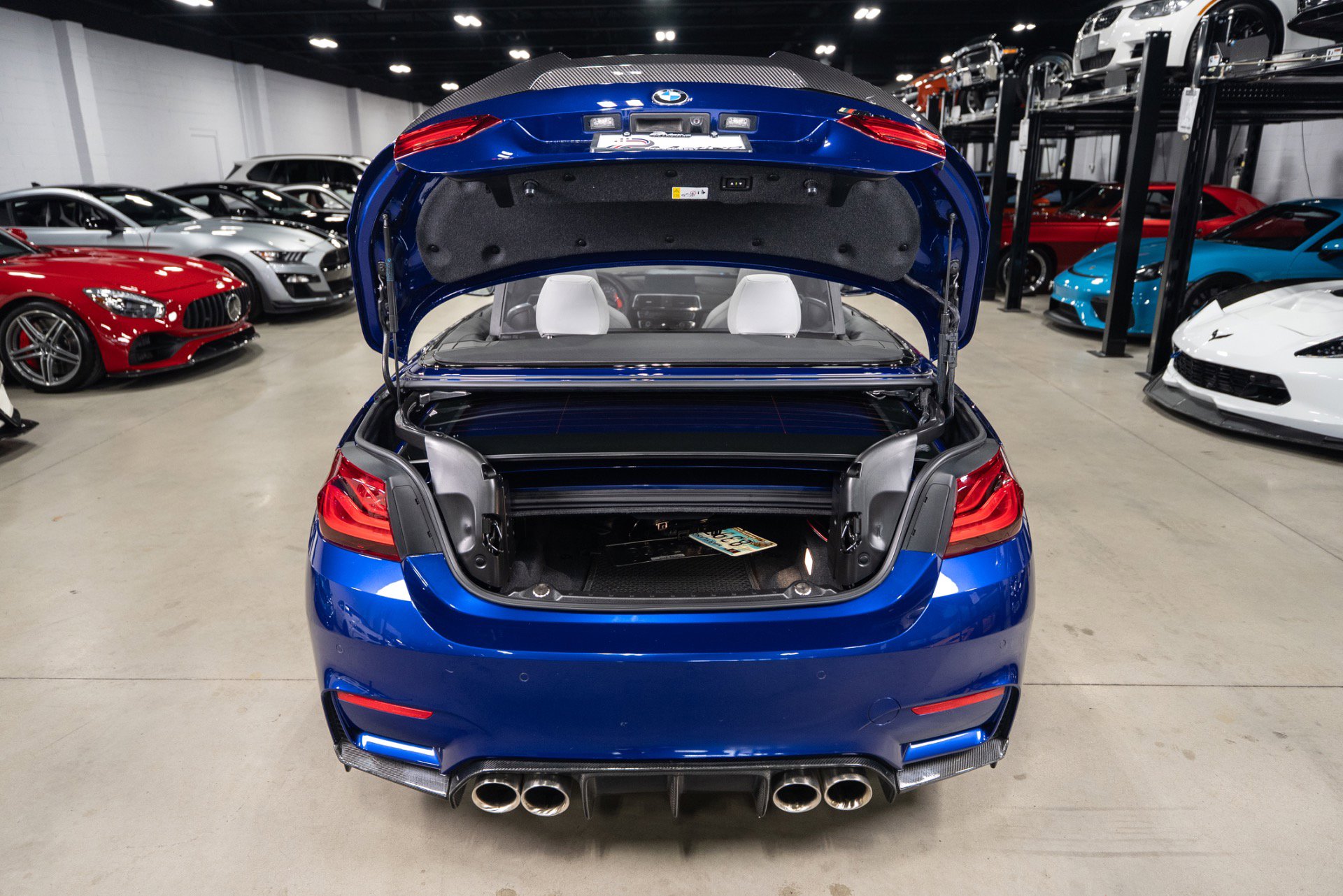 Used 2020 BMW M4 Convertible w/ Executive Package image 35