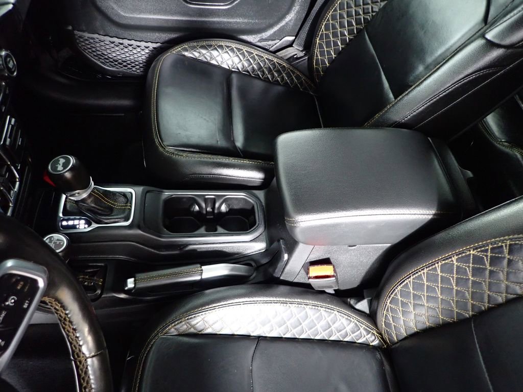 Used 2021 Jeep Wrangler Unlimited Sahara image 29