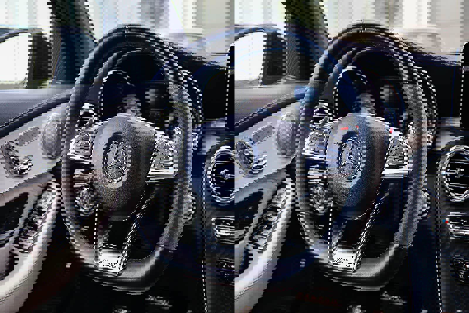 Used 2019 Mercedes-Benz GLC 63 AMG 4MATIC image 14