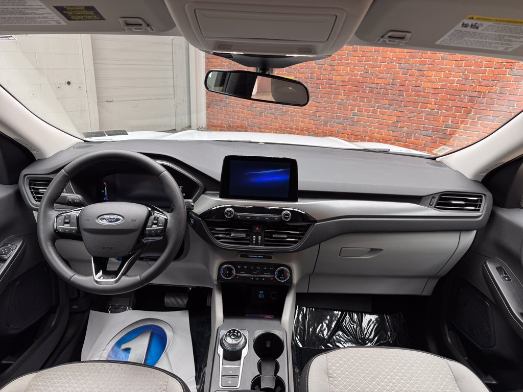 Certified 2023 Ford Escape Active AWD/4WD image 14