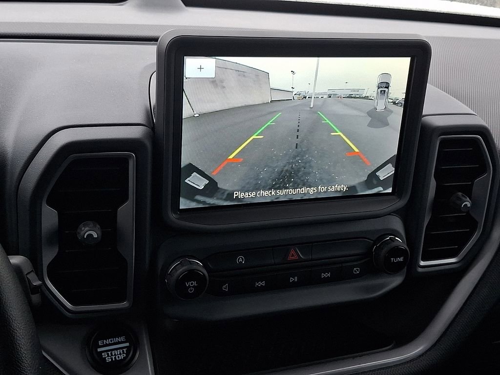 Used 2023 Ford Bronco Sport Outer Banks image 4