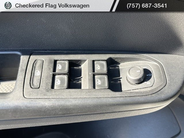 Used 2022 Volkswagen Taos S w/ IQ Drive S Package image 15