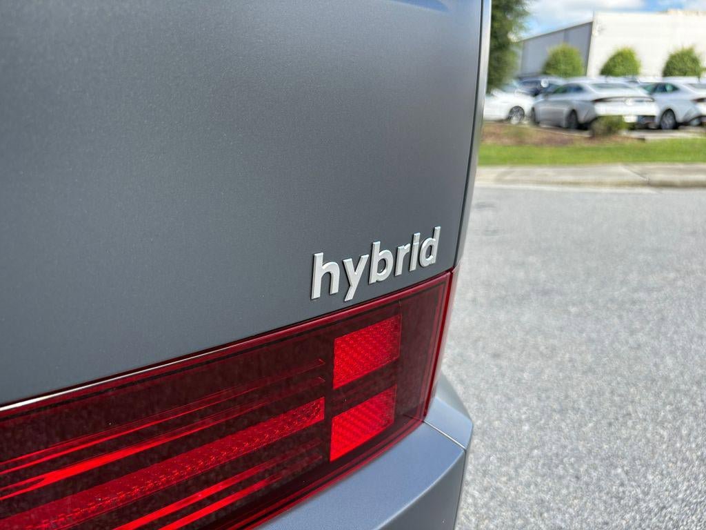 New 2025 Hyundai Santa Fe Limited image 32