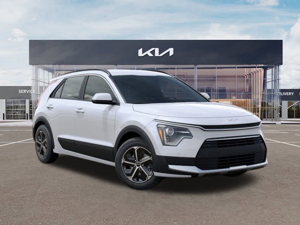 New 2025 Kia Niro LX image 8