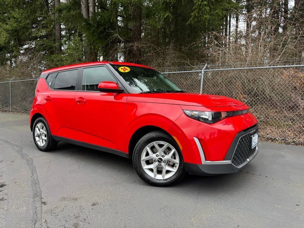 Used 2024 Kia Soul LX w/ Option Group 015 image 20