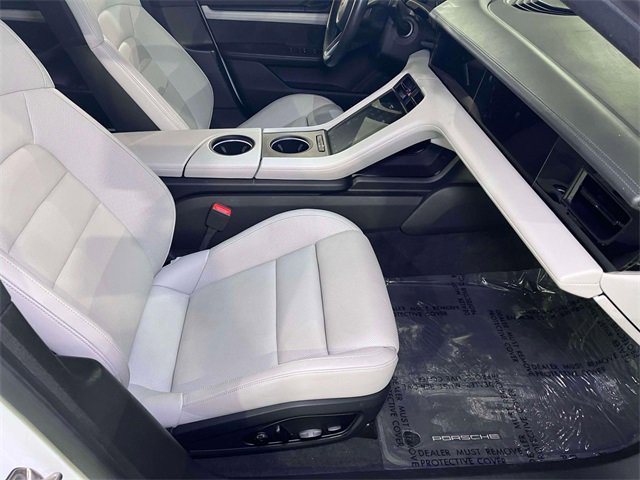 Certified 2022 Porsche Taycan 4S image 23