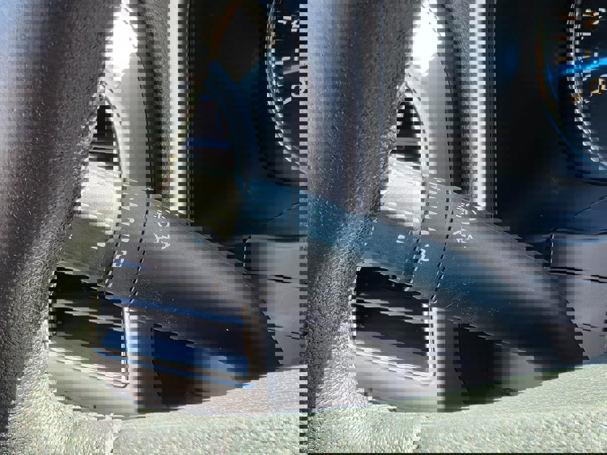 Used 2017 Ford F150 Lariat image 40