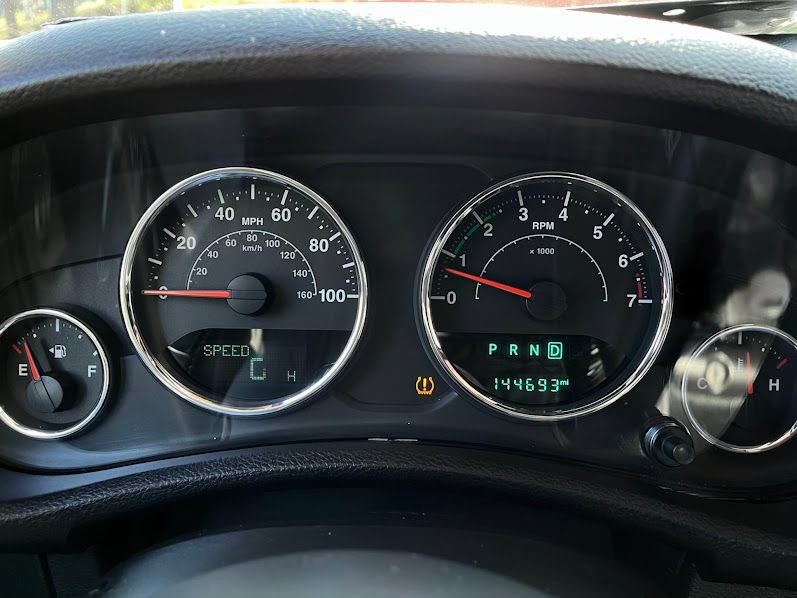 Used 2015 Jeep Wrangler Unlimited Sport w/ Quick Order Package 24S AWD/4WD image 12