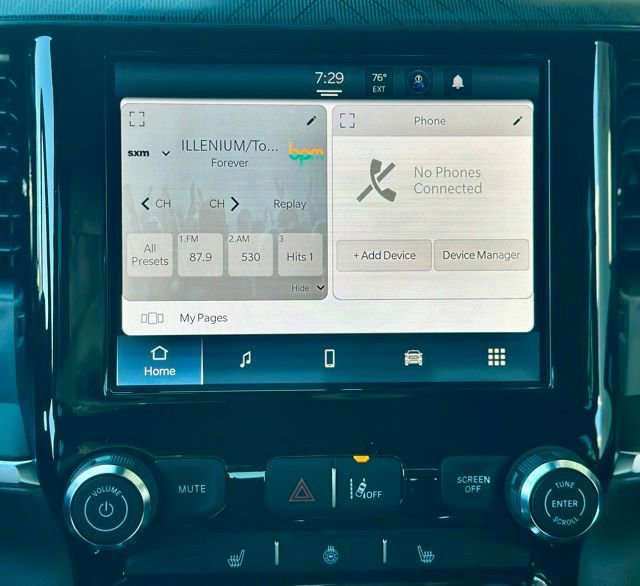 New 2026 RAM 1500 4x4 Crew Cab image 29