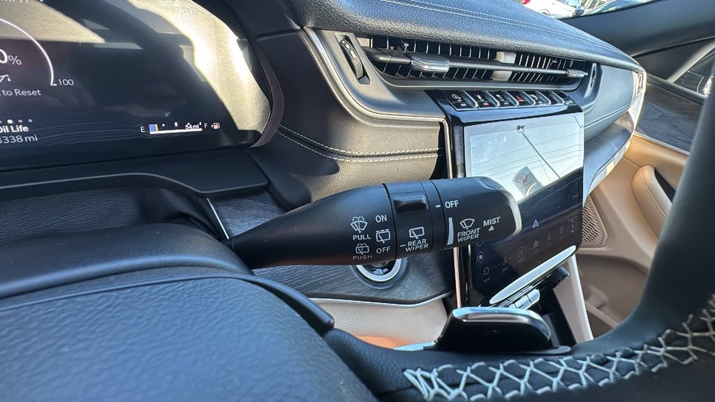 Used 2024 Jeep Grand Cherokee L Limited w/ Luxury Tech Group II AWD/4WD image 20