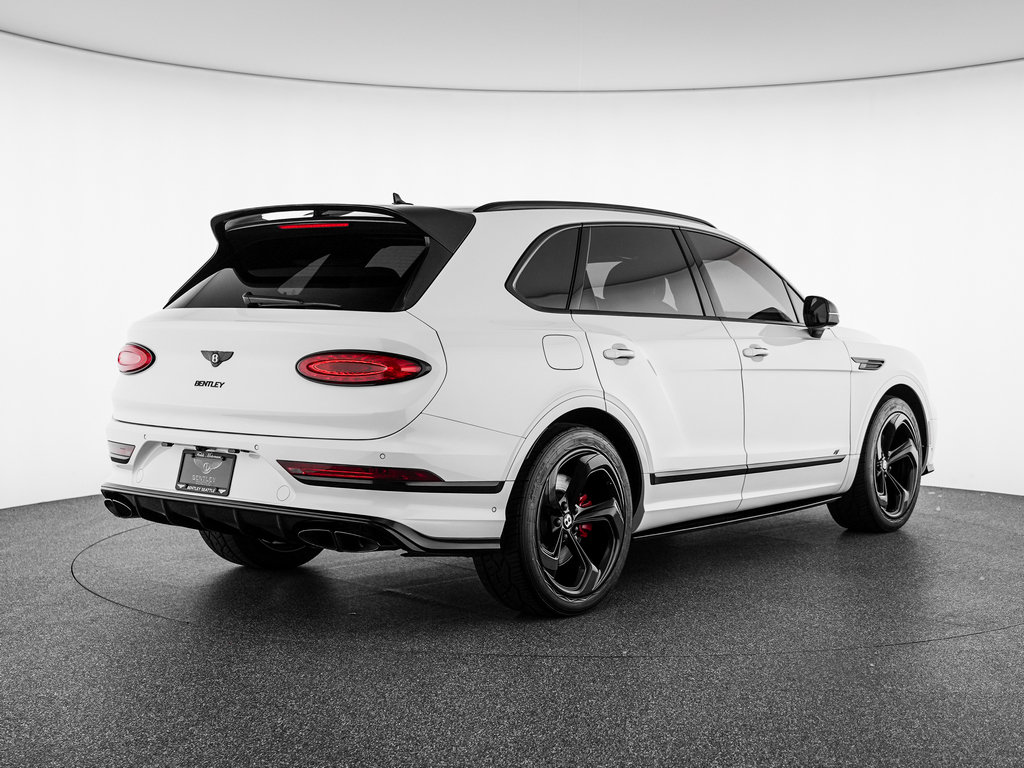 Used 2022 Bentley Bentayga AWD/4WD image 8