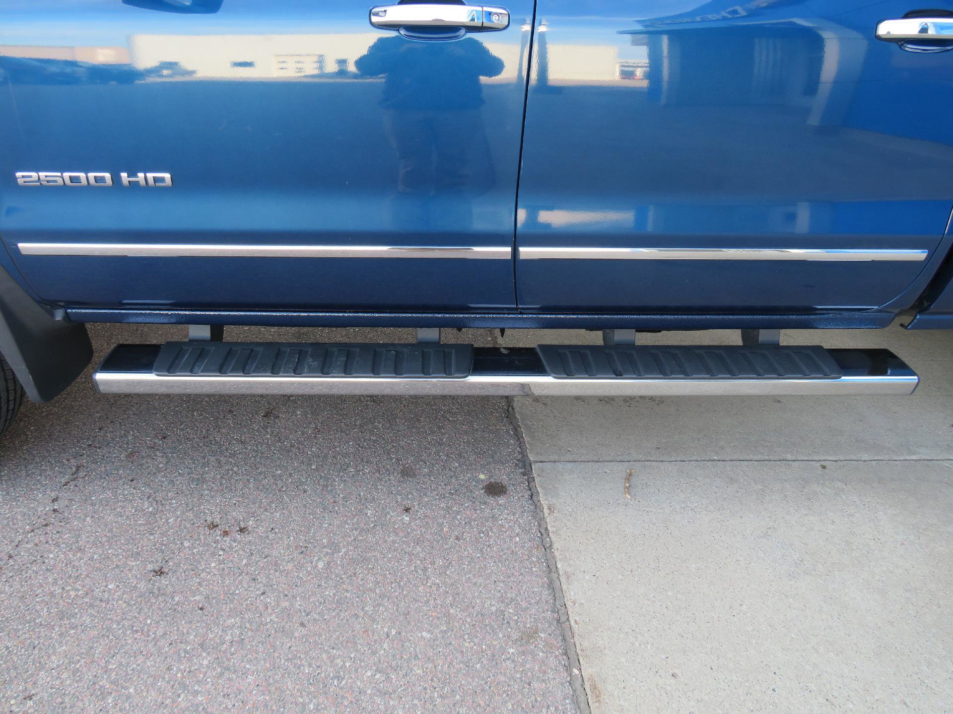 Used 2015 Chevrolet Silverado 2500 LTZ w/ Duramax Plus Package image 4