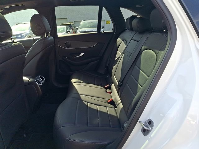 Used 2021 Mercedes-Benz GLC 300 4MATIC image 10