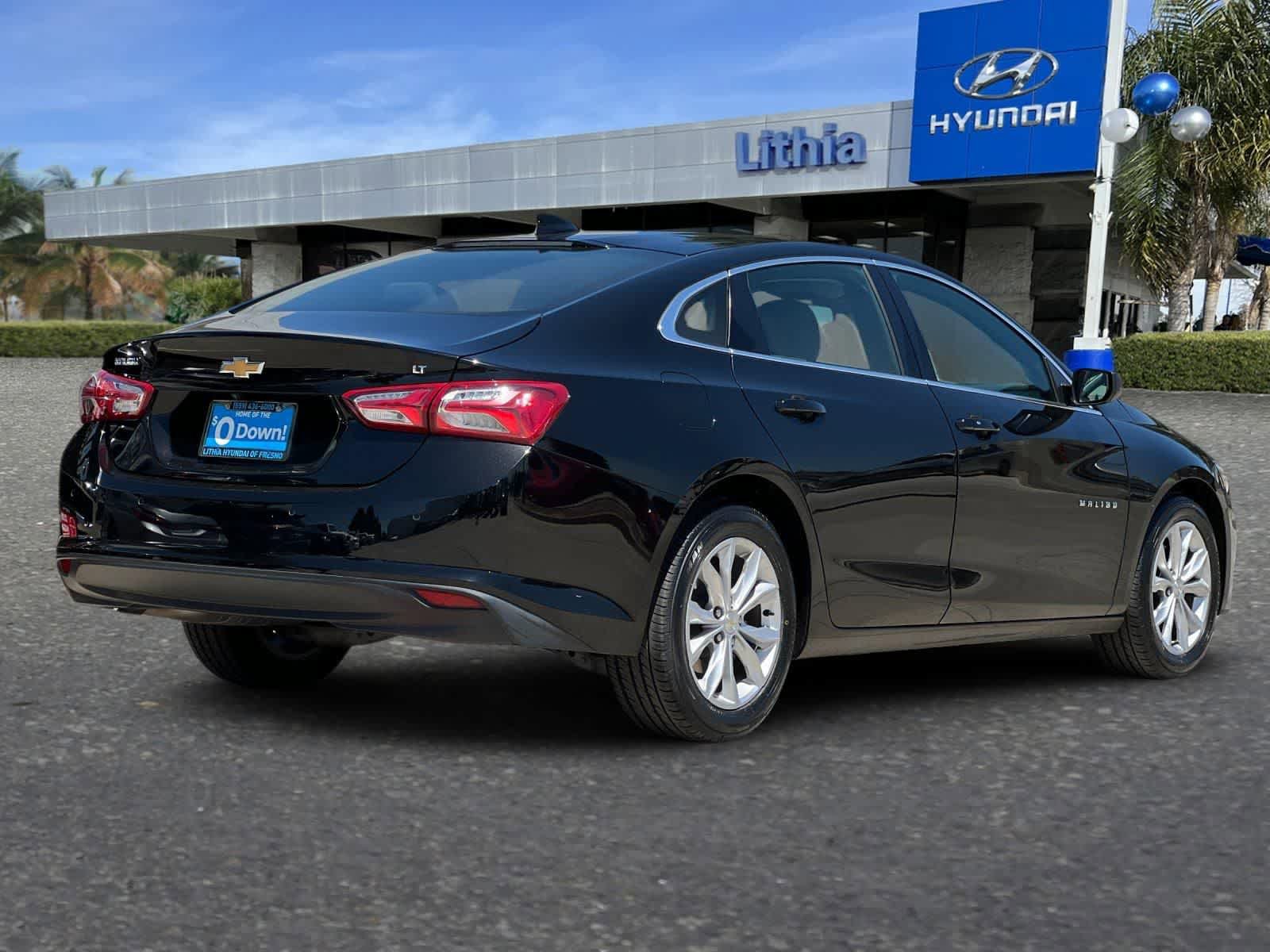 Used 2021 Chevrolet Malibu LT FWD video 3