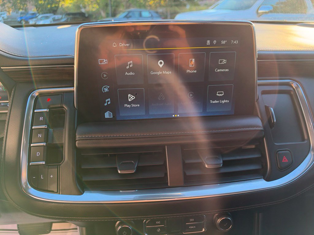 Used 2023 Chevrolet Tahoe Z71 w/ Luxury Package AWD/4WD image 29