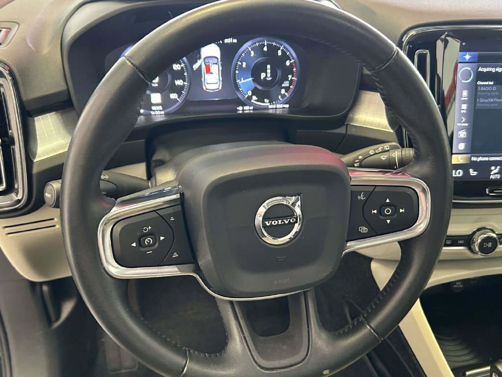 Used 2019 Volvo XC40 T5 Momentum AWD/4WD image 20