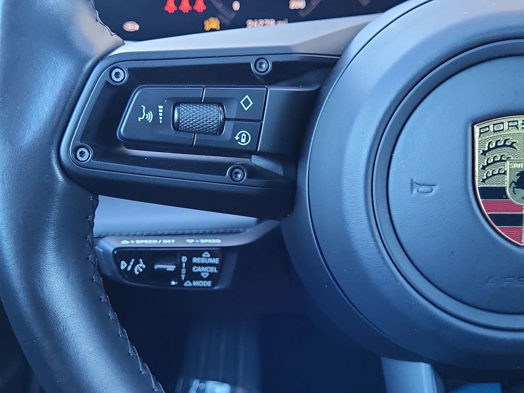 Used 2022 Porsche Taycan 4S image 22