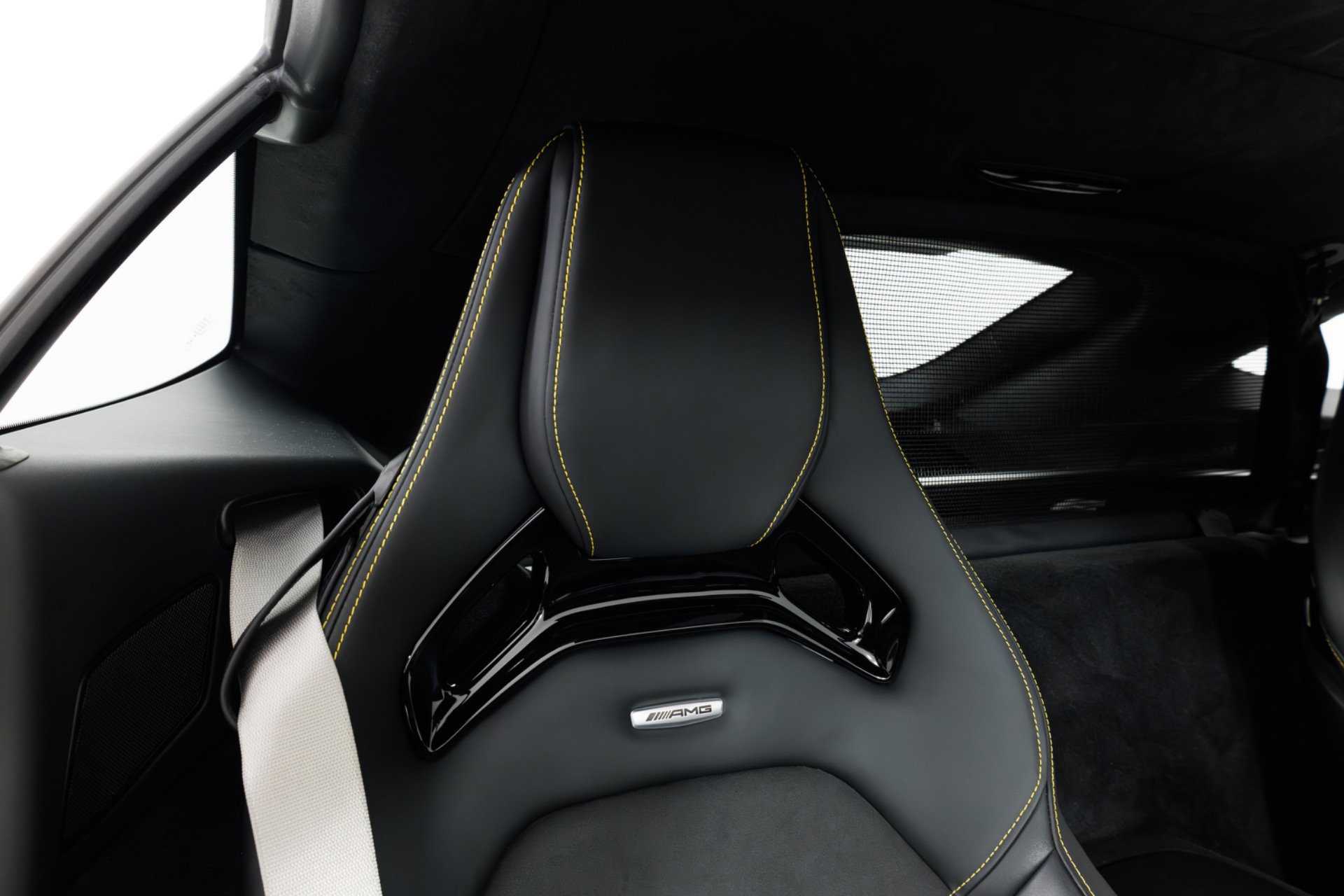 Used 2018 Mercedes-Benz AMG GT R image 35
