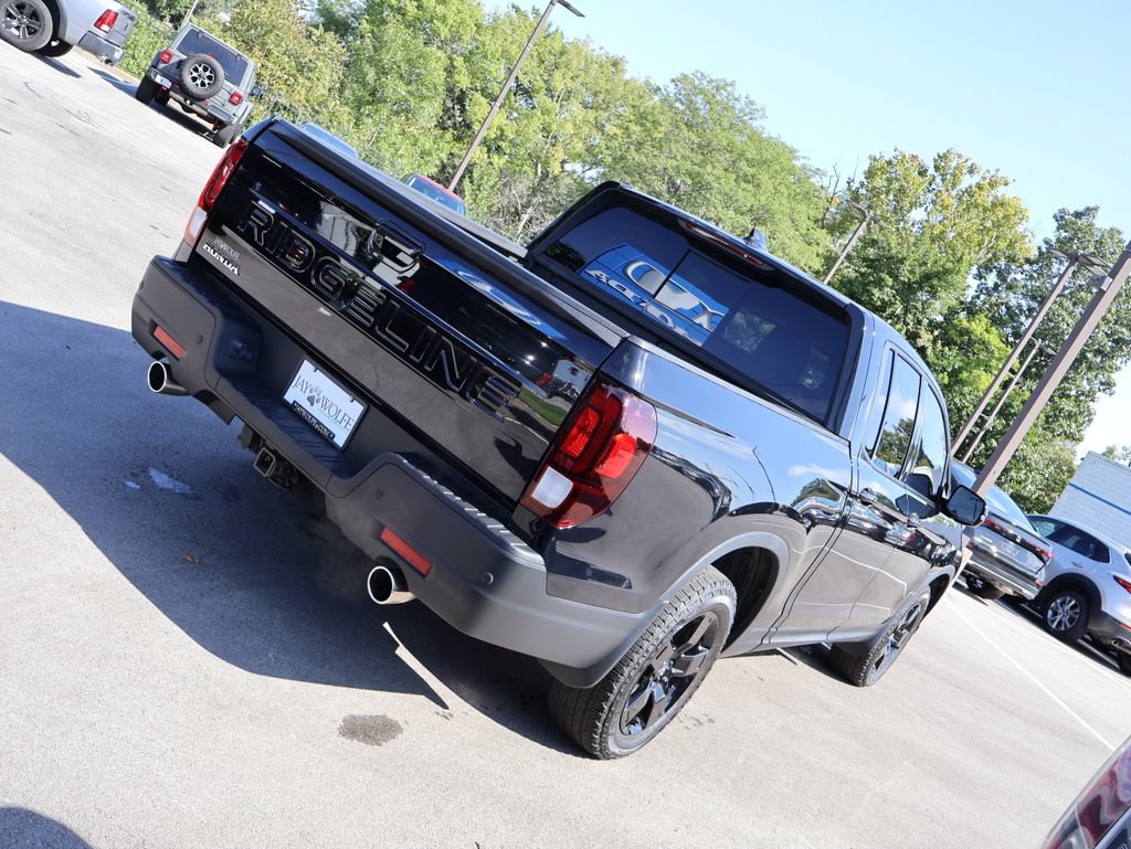 Certified 2025 Honda Ridgeline Black Edition image 7
