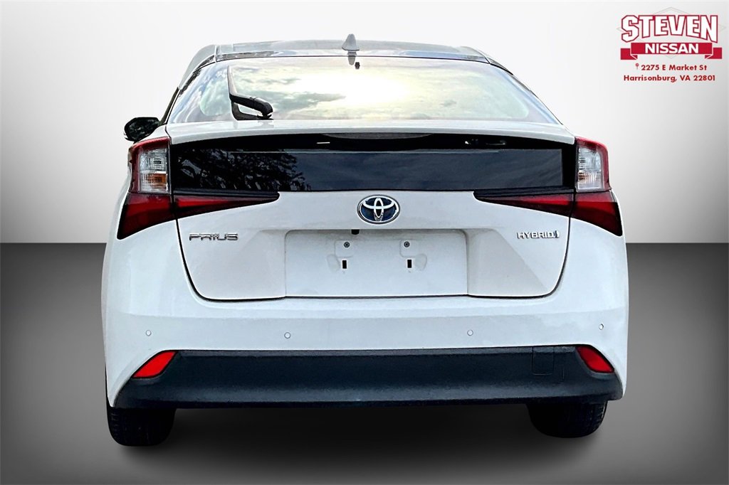 Used 2022 Toyota Prius L Eco image 5