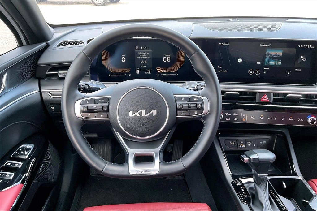 Used 2025 Kia K5 GT-Line w/ GT-Line Premium Package image 8
