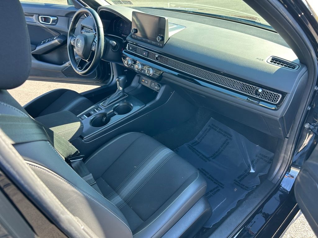 Used 2023 Honda Civic Sport image 22
