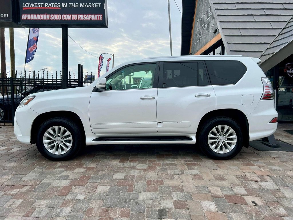 Used 2017 Lexus GX 460 Premium AWD/4WD image 4