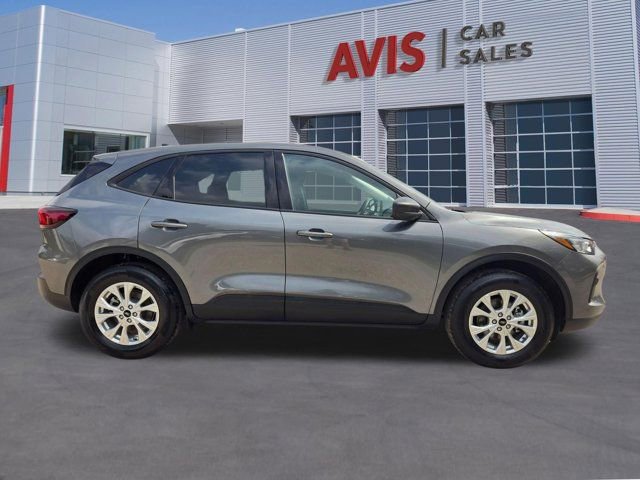 Used 2025 Ford Escape Active AWD/4WD image 5