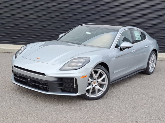 New 2026 Porsche Panamera 4