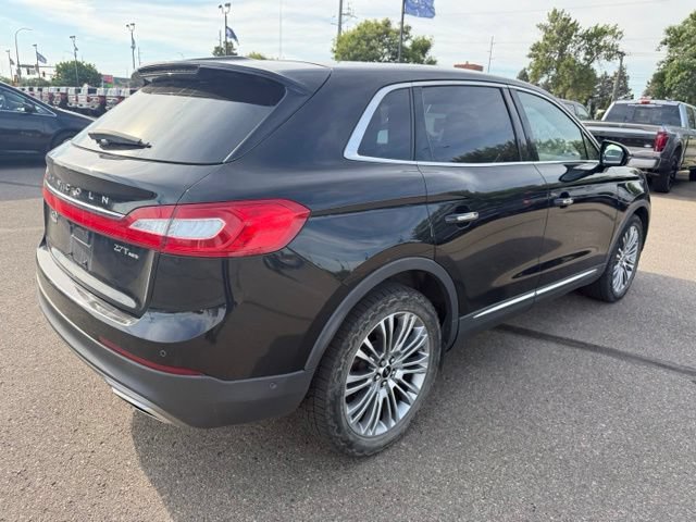 Used 2018 Lincoln MKX Reserve w/ Driver Assistance Package AWD/4WD image 10