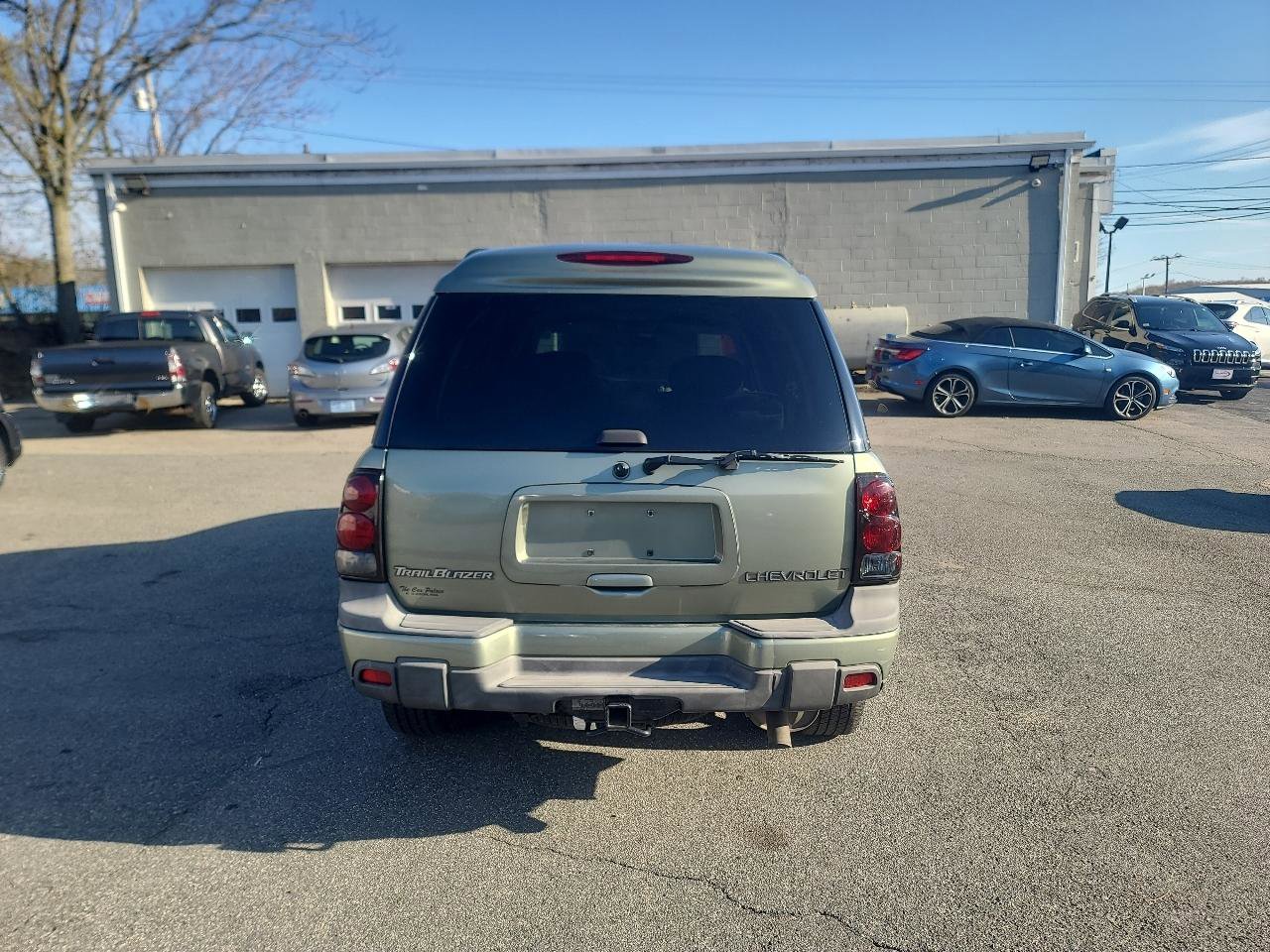 Used 2004 Chevrolet TrailBlazer 4WD w/ LS Preferred Equipment Group image 6