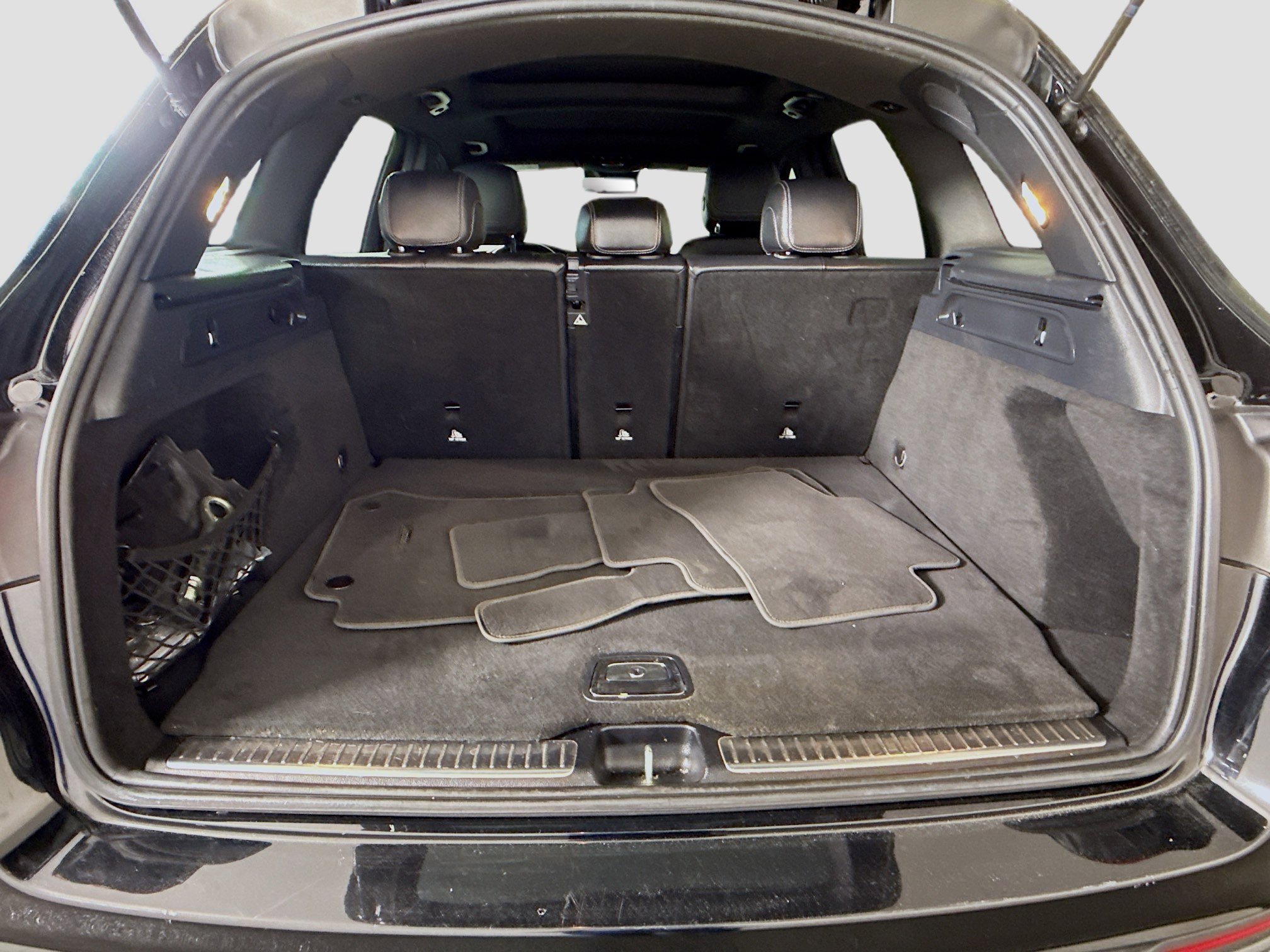 Used 2022 Mercedes-Benz GLC 300 image 35