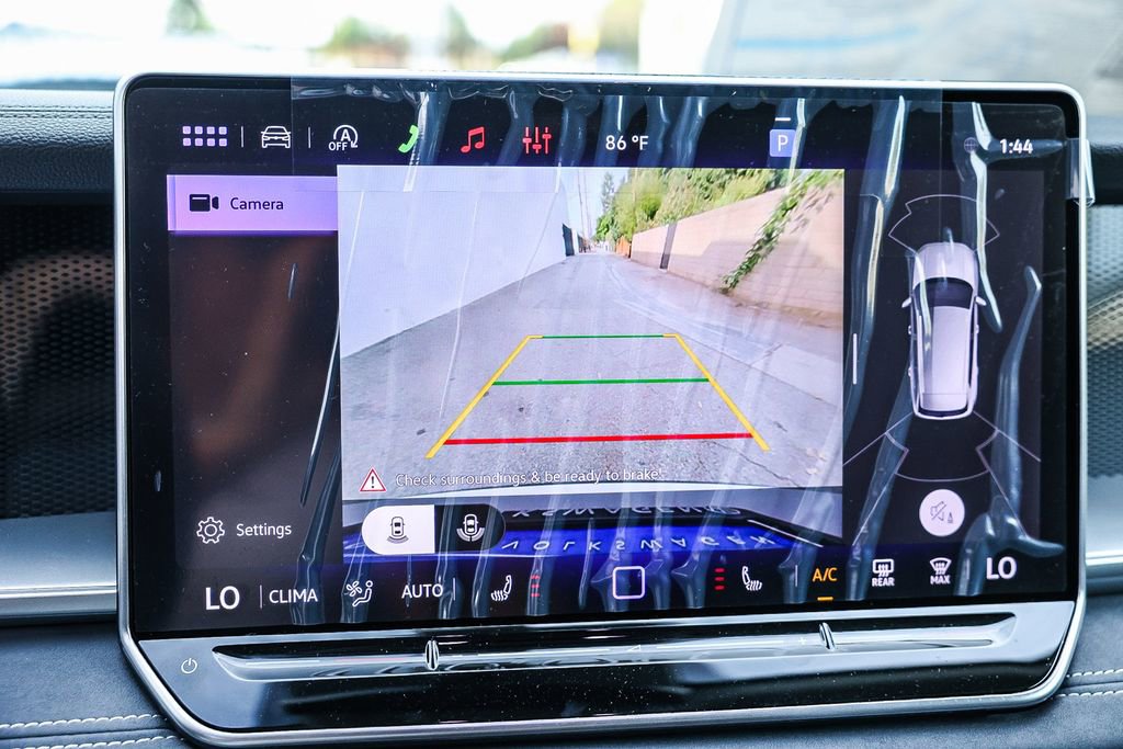 New 2026 Volkswagen Tiguan SE image 36